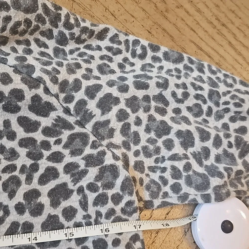 Leopard Print Hoodie and Pants Set Size  M Girls